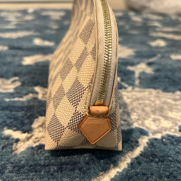 AUTHENTIC ~ Louis Vuitton Cosmetic Pouch in Damier Azur Canvas - Picture 4 of 12